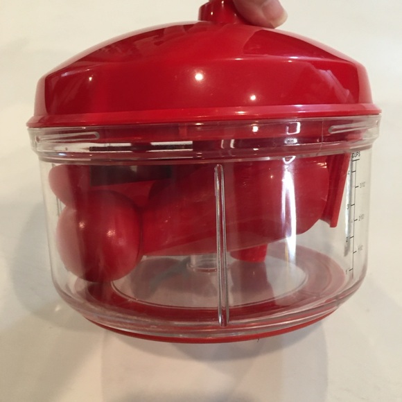 Tupperware | Red Quick Chef Food Processor - Picture 6 of 7